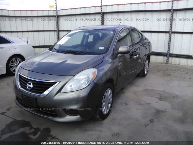 3N1CN7AP5CL898477 - 2012 NISSAN VERSA S/SV/SL GRAY photo 2