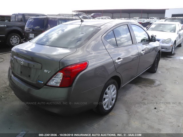 3N1CN7AP5CL898477 - 2012 NISSAN VERSA S/SV/SL GRAY photo 4