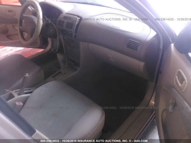 1NXBR12E0WZ081527 - 1998 TOYOTA COROLLA VE/CE/LE 棕色 照片 5