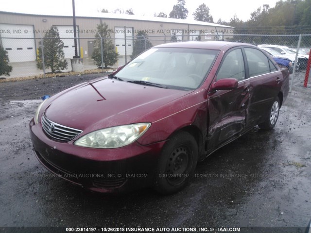 4T1BE32K36U161692 - 2006 TOYOTA CAMRY LE/XLE/SE RED photo 2