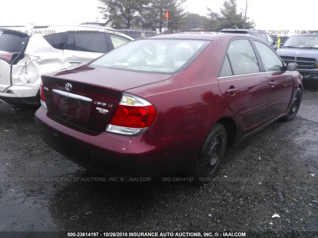 4T1BE32K36U161692 - 2006 TOYOTA CAMRY LE/XLE/SE RED photo 4