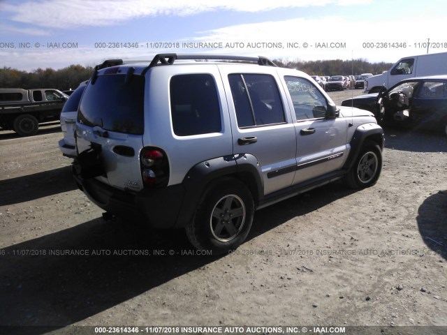 1J4GL38KX5W717744 - 2005 JEEP LIBERTY RENEGADE SILVER photo 4