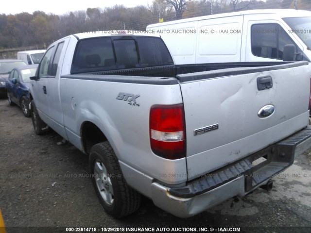 1FTRX14W26NA40647 - 2006 FORD F150 SILVER photo 3