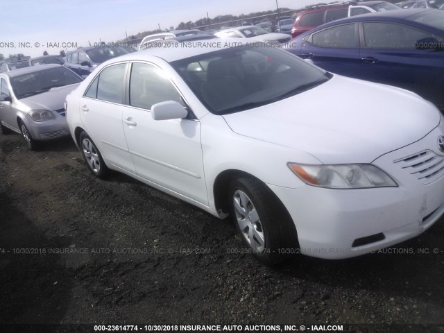 4T1BE46K97U616613 - 2007 TOYOTA CAMRY NEW GENERAT CE/LE/XLE/SE WHITE photo 1