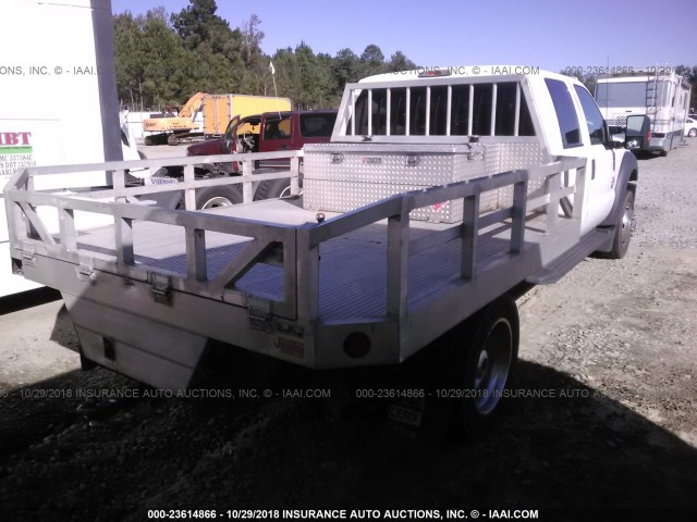 1FDAW5HTXDEA41111 - 2013 FORD F550 SUPER DUTY WHITE photo 4