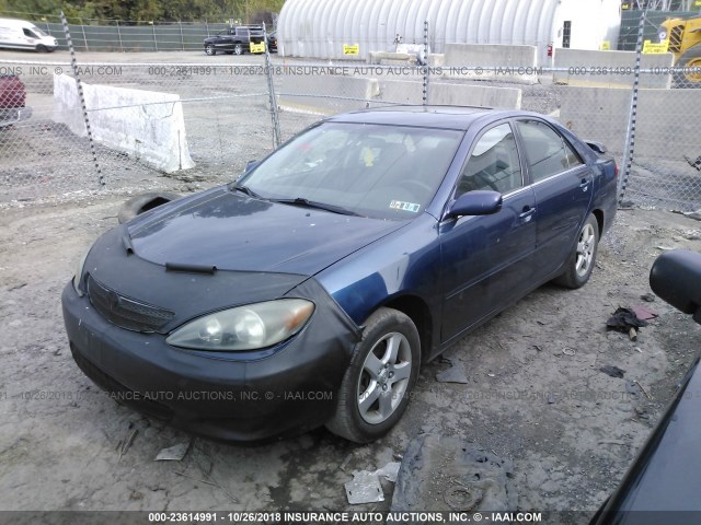 JTDBF32K120023152 - 2002 TOYOTA CAMRY LE/XLE/SE BLUE photo 2