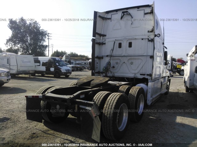 1FUJGLBG6CLBJ1307 - 2012 FREIGHTLINER CASCADIA 125  Unknown photo 4