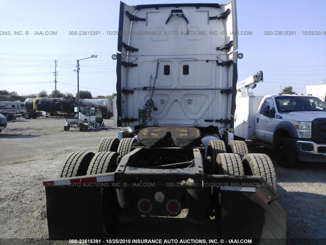 1FUJGLBG6CLBJ1307 - 2012 FREIGHTLINER CASCADIA 125  Unknown photo 8