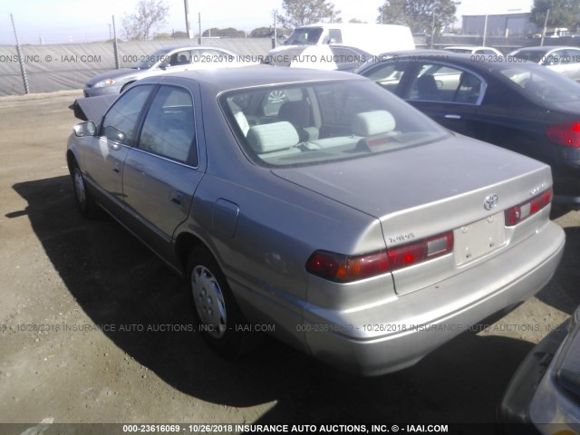 JT2BG22K4X0313554 - 1999 TOYOTA CAMRY LE/XLE 灰色 照片 3