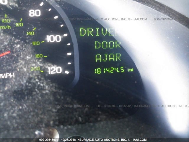 1LNFM97V1WY714231 - 1998 LINCOLN CONTINENTAL  Niebieski zdjęcie 7