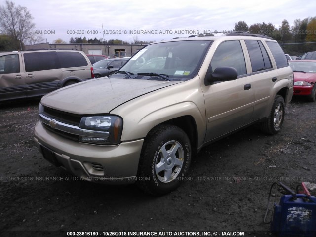 1GNDT13S462330059 - 2006 CHEVROLET TRAILBLAZER LS/LT GOLD photo 2