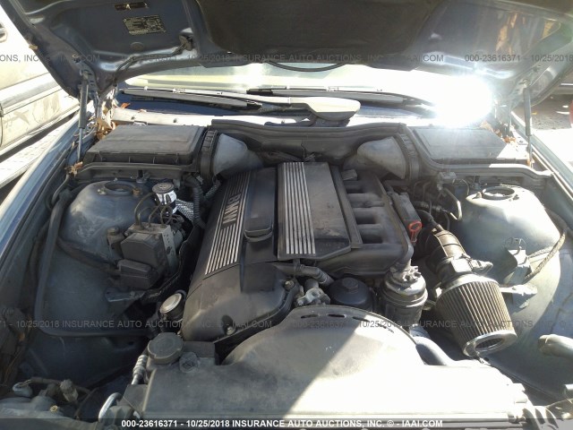 WBADT43462GZ97477 - 2002 BMW 525 I AUTOMATIC PURPLE photo 10