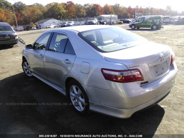 4T1BE46K29U889458 - 2009 TOYOTA CAMRY SE/LE/XLE SILVER photo 3