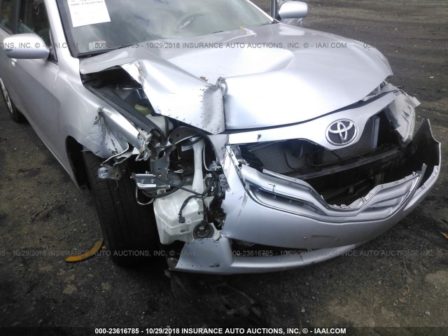 4T4BF3EK2AR037274 - 2010 TOYOTA CAMRY SE/LE/XLE SILVER photo 6