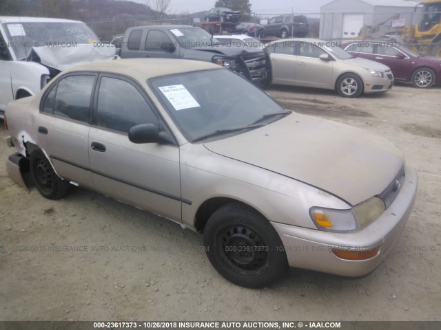 1NXAE09B0RZ140240 - 1994 TOYOTA COROLLA LE/DX GOLD photo 1