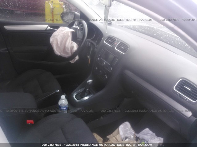 WVWDM7AJ3DW099986 - 2013 VOLKSWAGEN GOLF 银色 照片 5