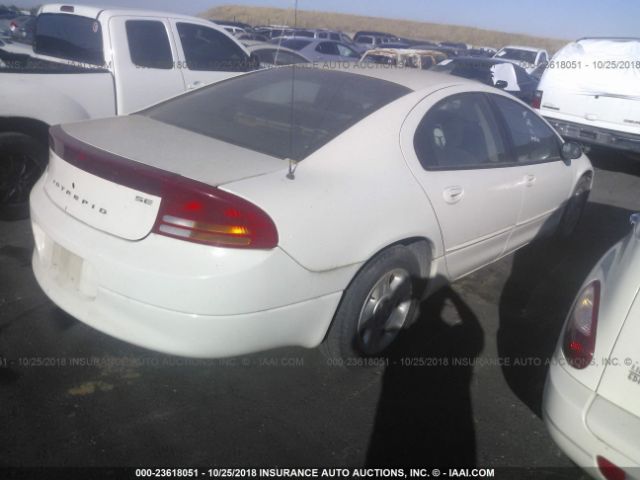 2B3HD46R03H521399 - 2003 DODGE INTREPID SE WHITE photo 4