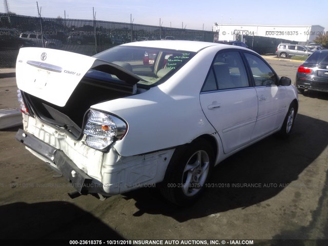 4T1BE32K14U277244 - 2004 TOYOTA CAMRY LE/XLE/SE WHITE photo 4