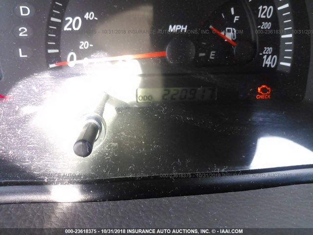 4T1BE32K14U277244 - 2004 TOYOTA CAMRY LE/XLE/SE WHITE photo 7