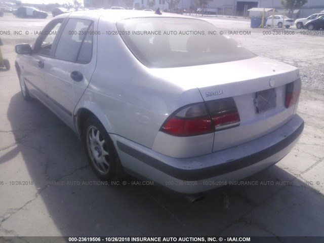 YS3ED48E513047437 - 2001 SAAB 9-5 SILVER photo 3