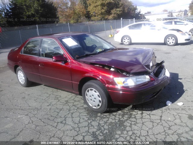 JT2BG22K2X0304139 - 1999 TOYOTA CAMRY LE/XLE 红色 照片 1