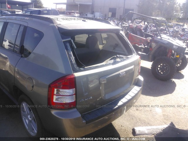 1J8FF47W87D167714 - 2007 JEEP COMPASS GOLD photo 6