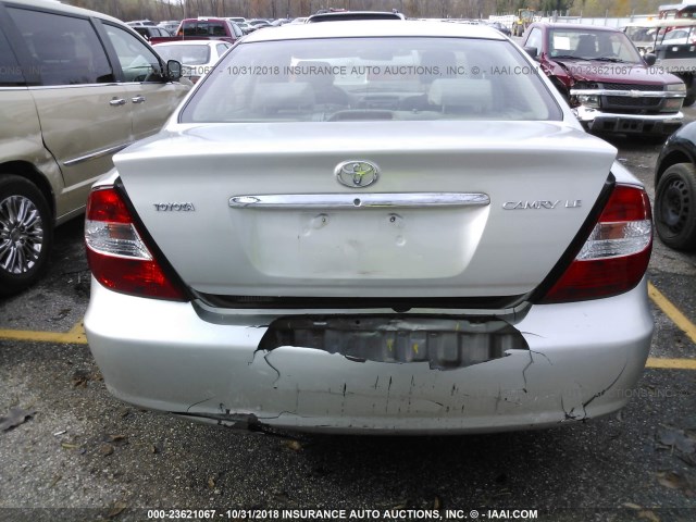 4T1BE32K23U226589 - 2003 TOYOTA CAMRY LE/XLE/SE SILVER photo 6