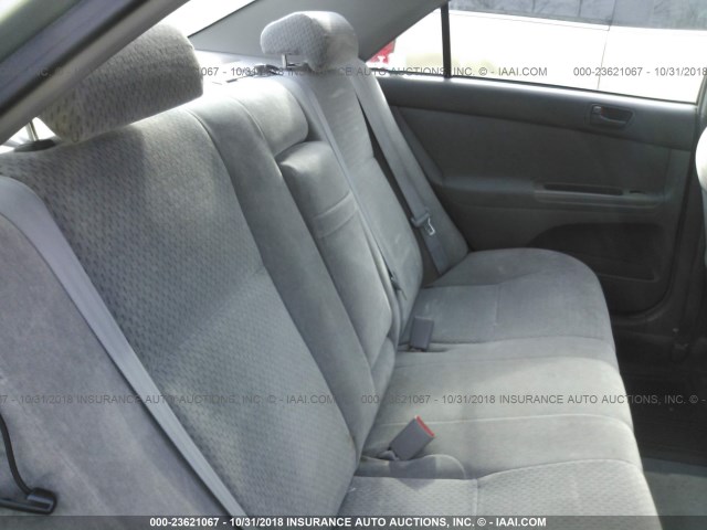 4T1BE32K23U226589 - 2003 TOYOTA CAMRY LE/XLE/SE SILVER photo 8