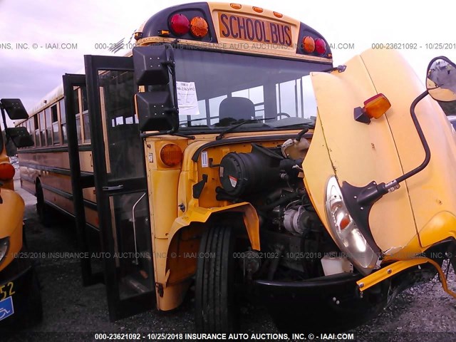 4DRBUAFN37B378460 - 2007 IC CORPORATION 3000 未知 照片 1