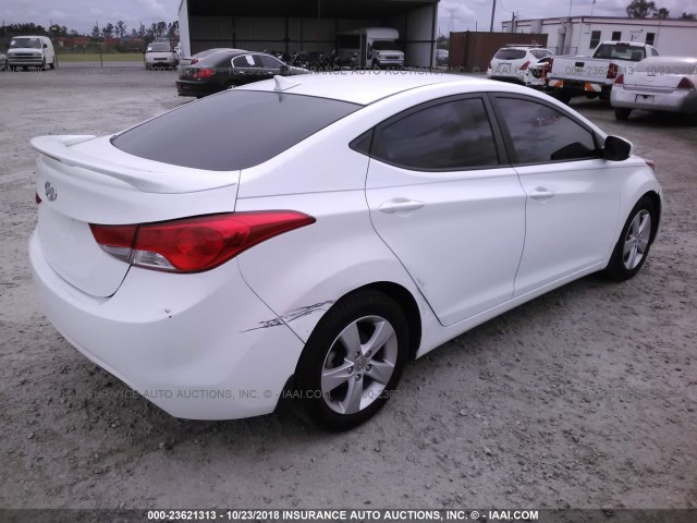 5NPDH4AE1DH411914 - 2013 HYUNDAI ELANTRA GLS/LIMITED WHITE photo 4