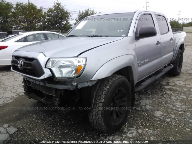 5TFJU4GN8FX090046 - 2015 TOYOTA TACOMA DOUBLE CAB PRERUNNER SILVER photo 2