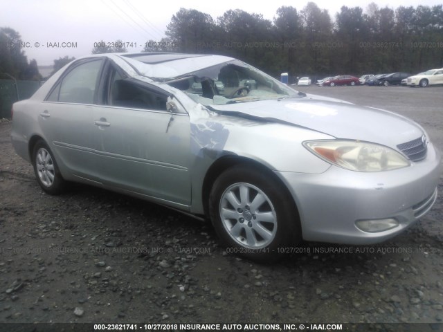 4T1BF32K64U063847 - 2004 TOYOTA CAMRY LE/XLE/SE SILVER photo 1