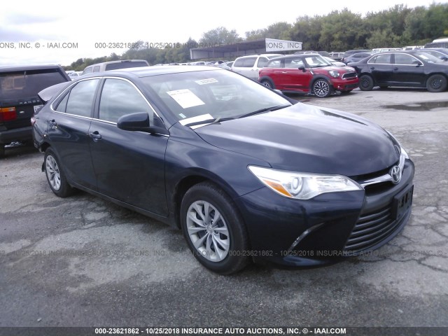 4T1BF1FK1GU596353 - 2016 TOYOTA CAMRY LE/XLE/SE/XSE 蓝色 照片 1