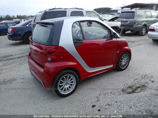 WMEEJ3BA3DK589745 - 2013 SMART FORTWO PURE/PASSION RED photo 4