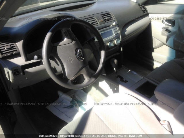 4T1BE46K69U411236 - 2009 TOYOTA CAMRY SE/LE/XLE BLACK photo 5