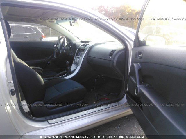 JTKDE177550004394 - 2005 TOYOTA SCION TC 银色 照片 5
