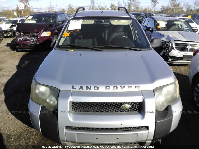 SALNY22234A297489 - 2004 LAND ROVER FREELANDER SE SILVER photo 6