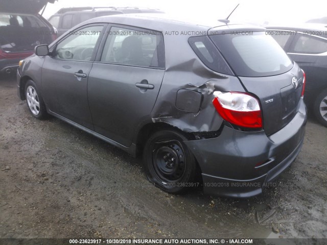 2T1KU40E79C171377 - 2009 TOYOTA COROLLA MATRIX  GRAY photo 3