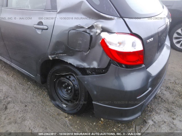 2T1KU40E79C171377 - 2009 TOYOTA COROLLA MATRIX  GRAY photo 6