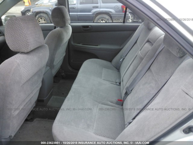 4T1BE32K23U727207 - 2003 TOYOTA CAMRY LE/XLE/SE SILVER photo 8