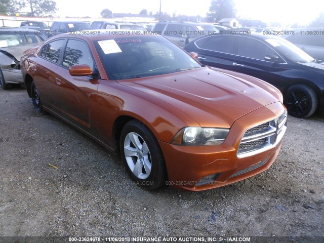 2B3CL3CG2BH566594 - 2011 DODGE CHARGER ORANGE photo 1