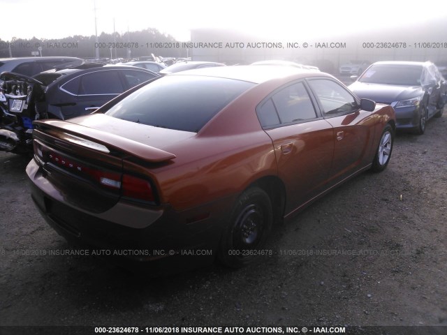 2B3CL3CG2BH566594 - 2011 DODGE CHARGER ORANGE photo 4