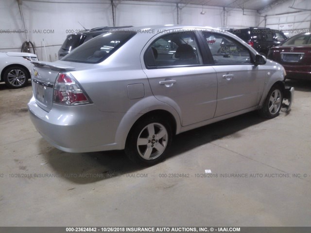 KL1TD566X8B095278 - 2008 CHEVROLET AVEO LS SILVER photo 4
