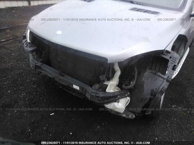 4JGDA5HBXCA016671 - 2012 MERCEDES-BENZ ML 350 4MATIC SILVER photo 6