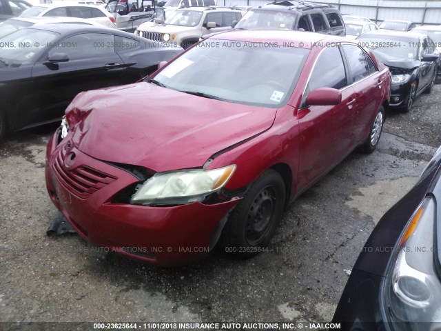 4T1BE46K27U091944 - 2007 TOYOTA CAMRY NEW GENERAT CE/LE/XLE/SE RED photo 2
