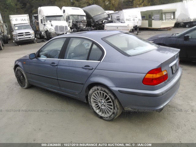 WBAEW53442PG17525 - 2002 BMW 330 XI BLUE photo 3