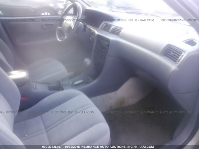 4T1BG22KXYU658455 - 2000 TOYOTA CAMRY CE/LE/XLE 灰色 照片 5