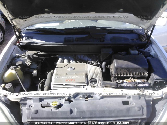 JT6GF10U4Y0074238 - 2000 LEXUS RX 300 WHITE photo 10