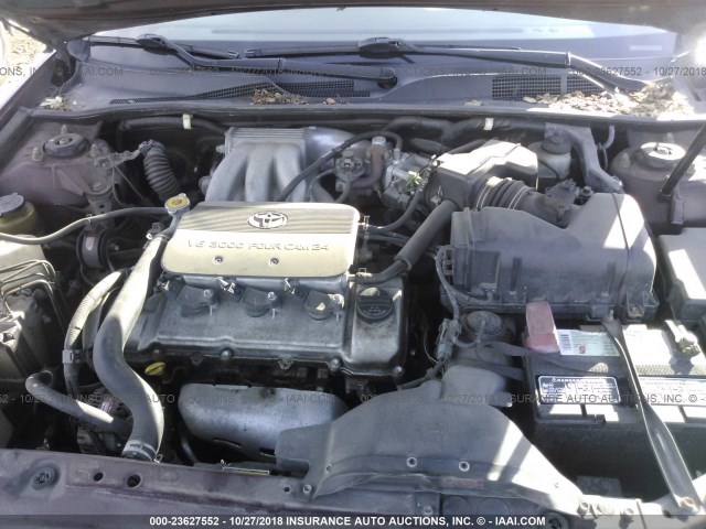 4T1BF30K63U040523 - 2003 TOYOTA CAMRY LE/XLE/SE RED photo 10