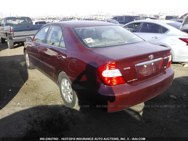 4T1BF30K63U040523 - 2003 TOYOTA CAMRY LE/XLE/SE RED photo 3